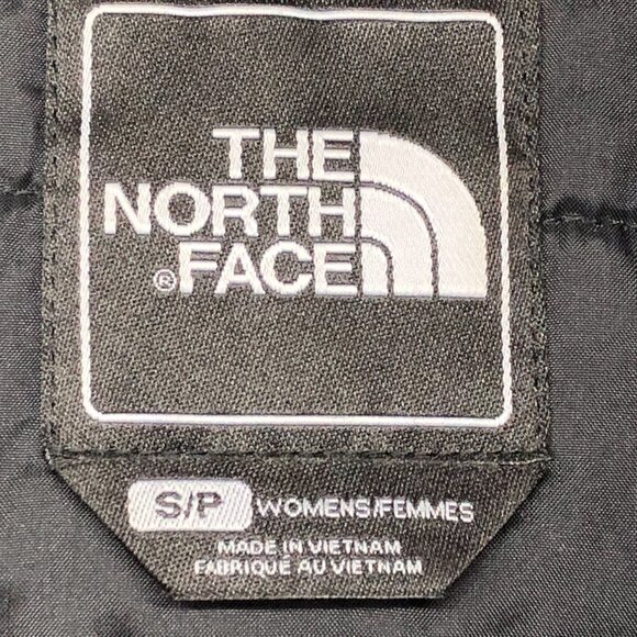 The North Face  Black APEX Primaloft Belted Jacket size S - Picture 3 of 16